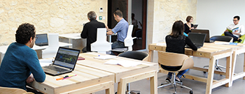 Bureaux ouverts espace collaboratif